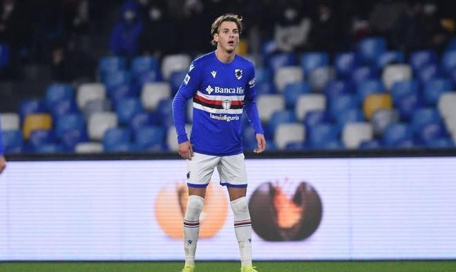 从球场扩建 从球场扩建