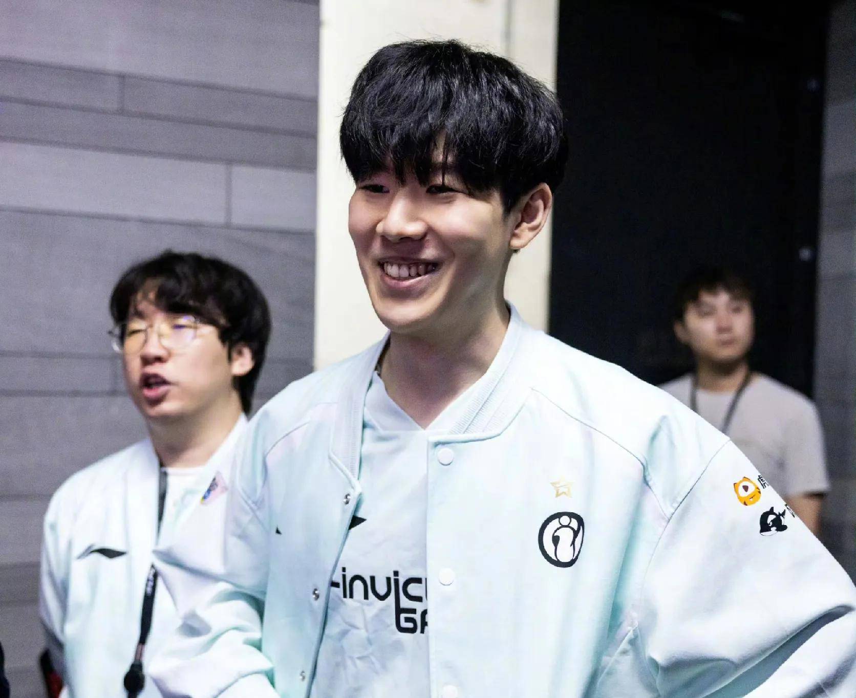 其他年轻球 其他年轻球