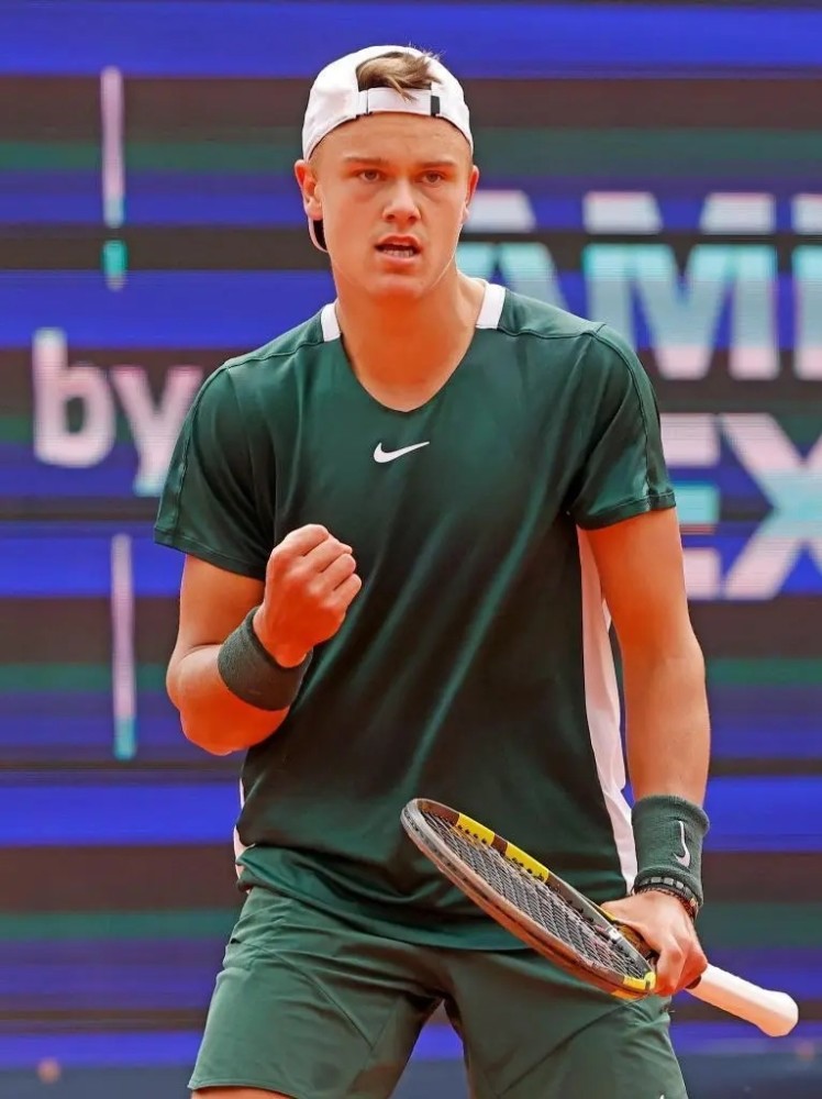 级球星扎堆 级球星扎堆