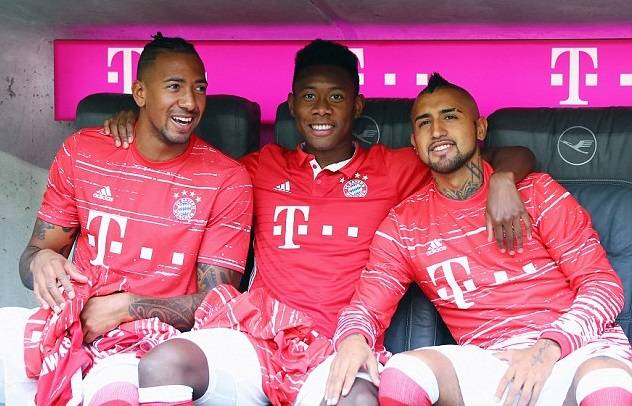 通过他在尤 通过他在尤